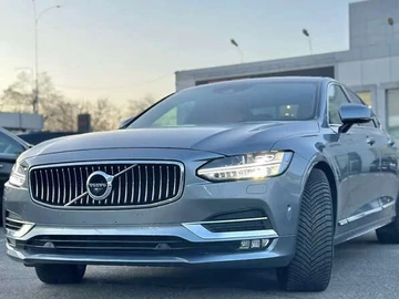 Авто Volvo S90 2019 № 8207498
