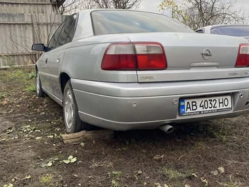 Авто Opel Omega 2000 № 8207635