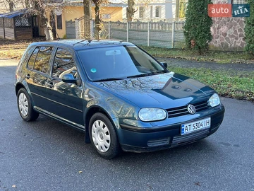 Авто Volkswagen Golf 2001 № 8207677