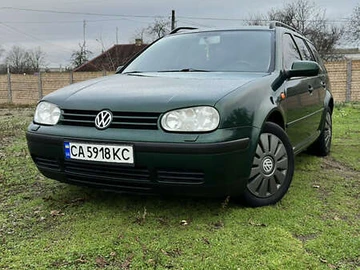 Авто Volkswagen Golf 1999 № 8207683