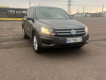 Авто Volkswagen Tiguan 2014 № 8208089