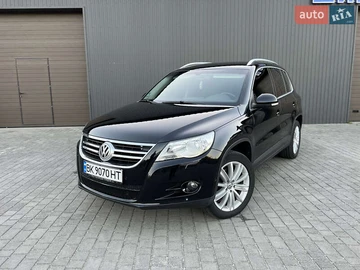 Авто Volkswagen Tiguan 2010 № 8208101