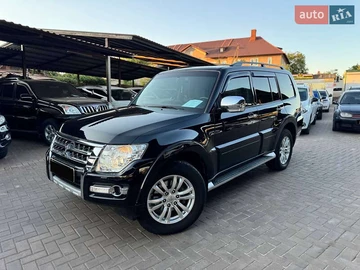 Авто Mitsubishi Pajero Wagon 2010 № 8208237