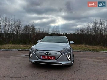 Авто Hyundai Ioniq 2019 № 8208240
