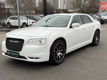 Авто Chrysler 300C 2016 № 8208242