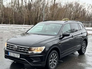 Авто Volkswagen Tiguan 2019 № 8208271