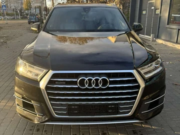 Авто Audi Q7 2019 № 8208383