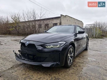 Авто BMW I4 2023 № 8208392