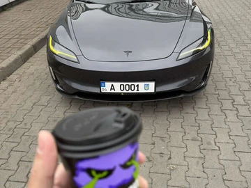 Авто Tesla Model 3 2024 № 8208401