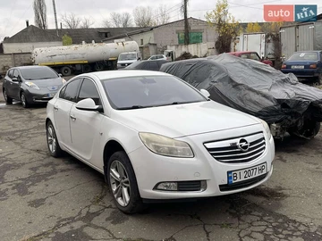 Авто Opel Insignia 2010 № 8208611
