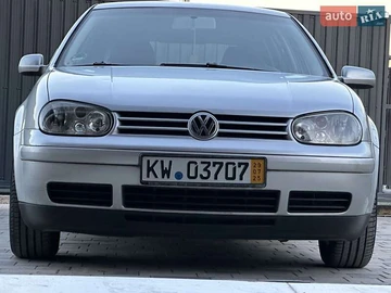 Авто Volkswagen Golf 2003 № 8208618