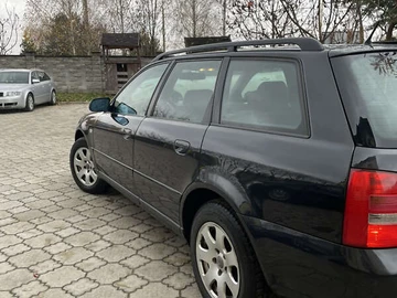 Авто Audi A4 2000 № 8208619