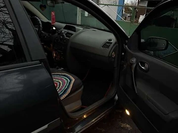 Авто Renault Megane 2006 № 8208650