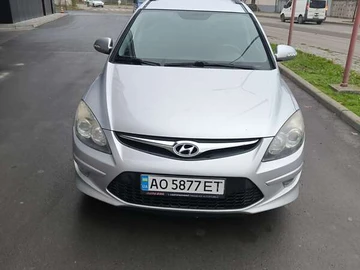 Авто Hyundai I30 2012 № 8208780