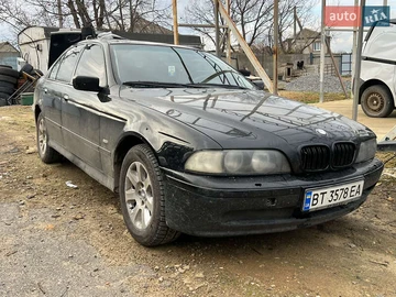 Авто BMW 5 Series 2001 № 8209314