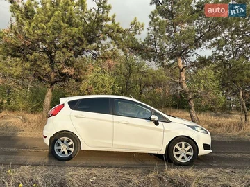 Авто Ford Fiesta 2013 № 8209384