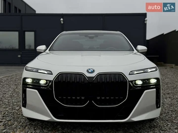 Авто BMW I7 2024 № 8209408