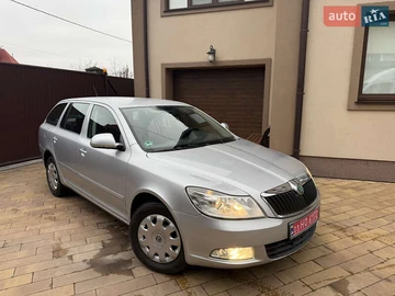 Авто Skoda Octavia 2012 № 8209659