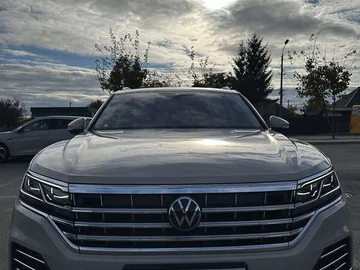 Авто Volkswagen Touareg 2021 № 8209727