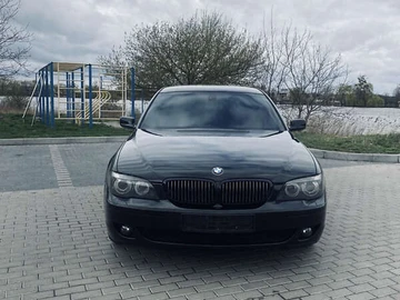 Авто BMW 7 Series 2007 № 8209839
