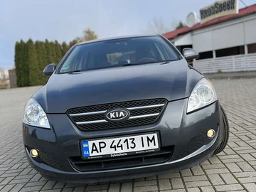 Авто KIA Ceed 2008 № 8210057
