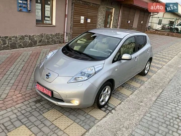 Авто Nissan Leaf 2013 № 8210059