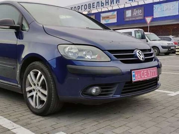 Авто Volkswagen Golf Plus 2007 № 8210127
