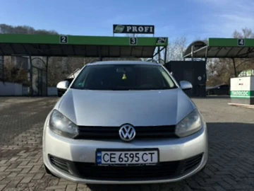 Авто Volkswagen Golf 2010 № 8210137