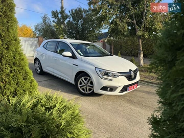 Авто Renault Megane 2018 № 8210191