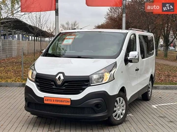 Авто Renault Trafic 2017 № 8210227