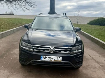 Авто Volkswagen Tiguan 2019 № 8210316