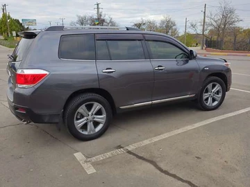 Авто Toyota Highlander 2011 № 8210320