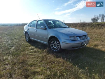 Авто Volkswagen Jetta 2003 № 8210636