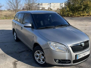 Авто Skoda Fabia 2009 № 8210952