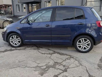 Авто Volkswagen Golf Plus 2005 № 8211073