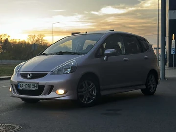 Авто Honda Jazz 2008 № 8211080