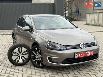 Авто Volkswagen E-Golf 2015 № 8211251