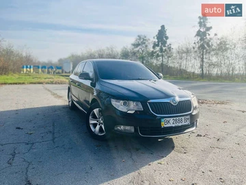 Авто Skoda Superb 2009 № 8211254