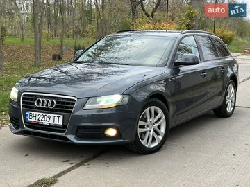 Авто Audi A4 2009 № 8211457