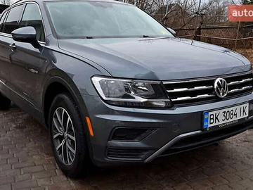 Авто Volkswagen Tiguan 2019 № 8211650