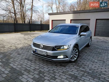 Авто Volkswagen Passat 2017 № 8211739