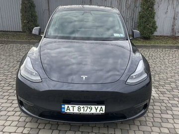 Авто Tesla Model Y 2024 № 8211962