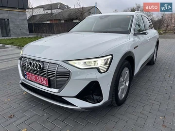 Авто Audi E-Tron 2021 № 8211965