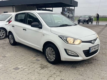 Авто Hyundai I20 2013 № 8212129