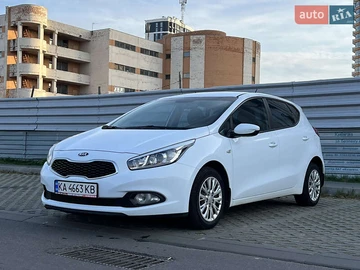 Авто KIA Ceed 2013 № 8212244