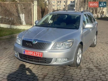 Авто Skoda Octavia 2012 № 8212248
