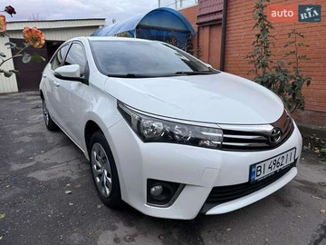 Авто Toyota Corolla 2015 № 8212255