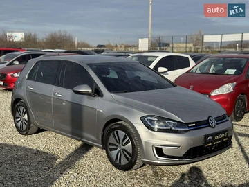 Авто Volkswagen E-Golf 2018 № 8212257
