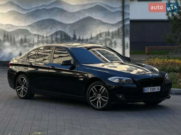 Авто BMW 5 Series 2013 № 8212297