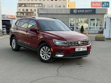 Авто Volkswagen Tiguan 2018 № 8212339
